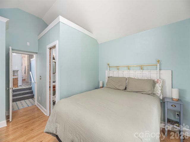 897 Dark Ridge Road, Sylva, NC 28779