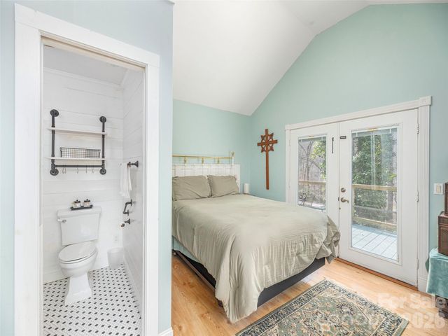 897 Dark Ridge Road, Sylva, NC 28779