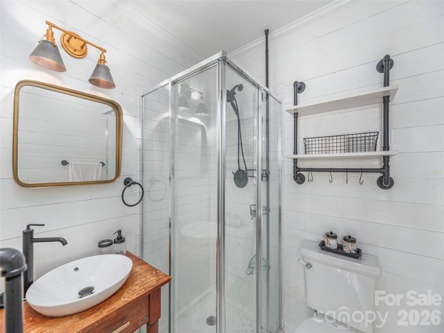 897 Dark Ridge Road, Sylva, NC 28779