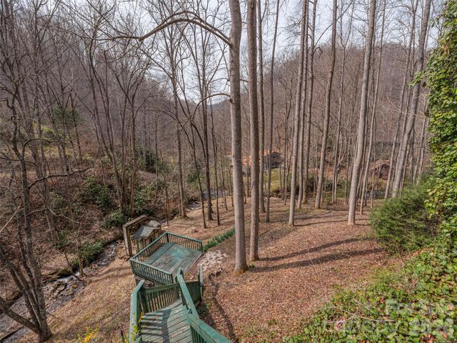 897 Dark Ridge Road, Sylva, NC 28779