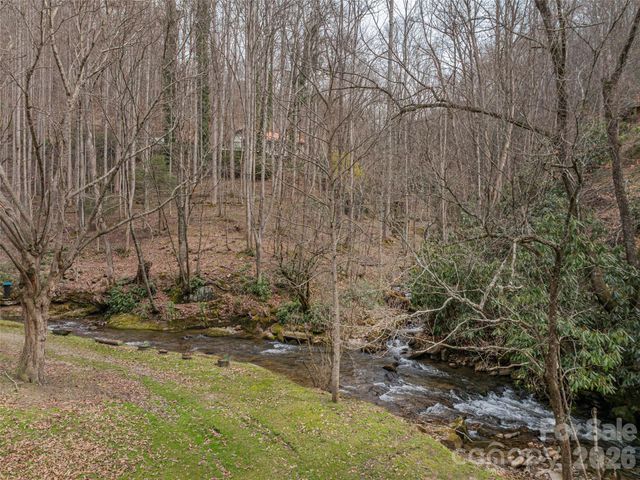 897 Dark Ridge Road, Sylva, NC 28779