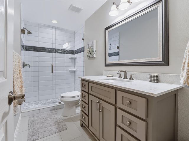3838 Canot Lane, Addison, TX 75001