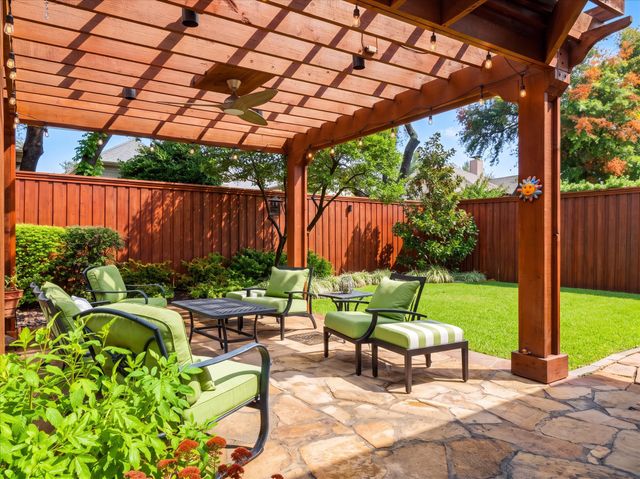 3838 Canot Lane, Addison, TX 75001