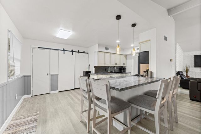 8103 Mobud Drive, Houston, TX 77036