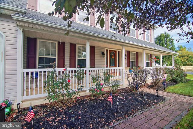 110 WILLOW LN, Gilbertsville, PA 19525