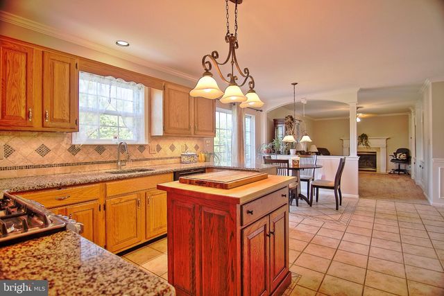 110 WILLOW LN, Gilbertsville, PA 19525