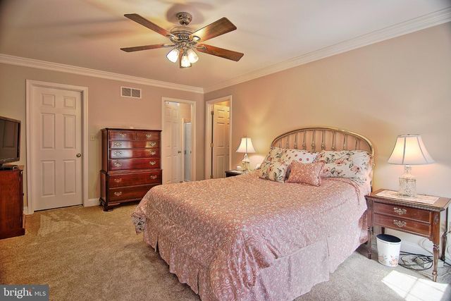 110 WILLOW LN, Gilbertsville, PA 19525