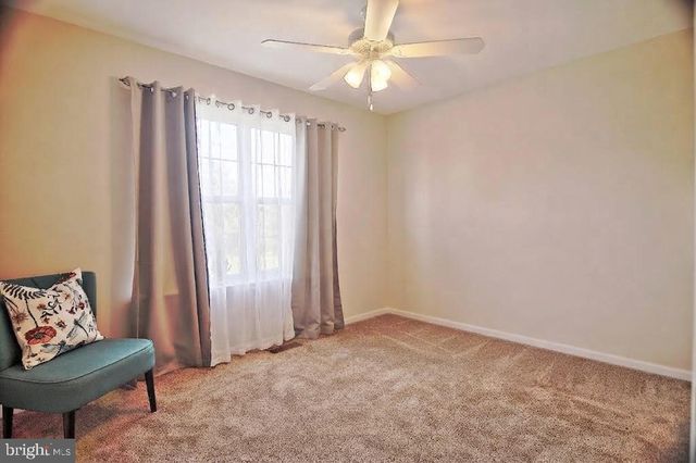 110 WILLOW LN, Gilbertsville, PA 19525
