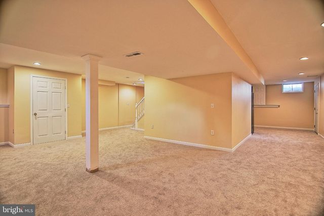 110 WILLOW LN, Gilbertsville, PA 19525