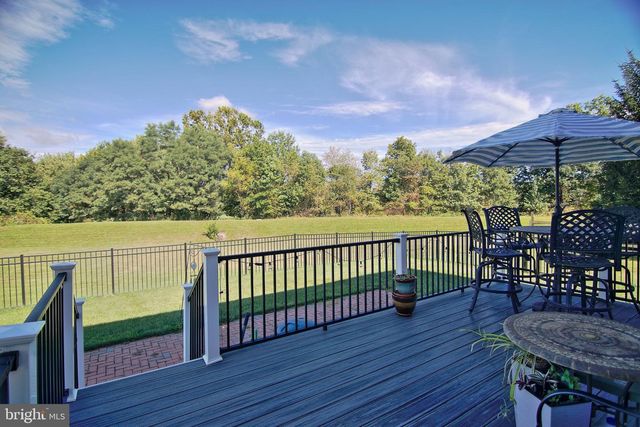 110 WILLOW LN, Gilbertsville, PA 19525