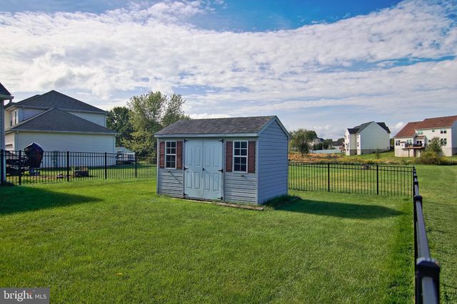 110 WILLOW LN, Gilbertsville, PA 19525