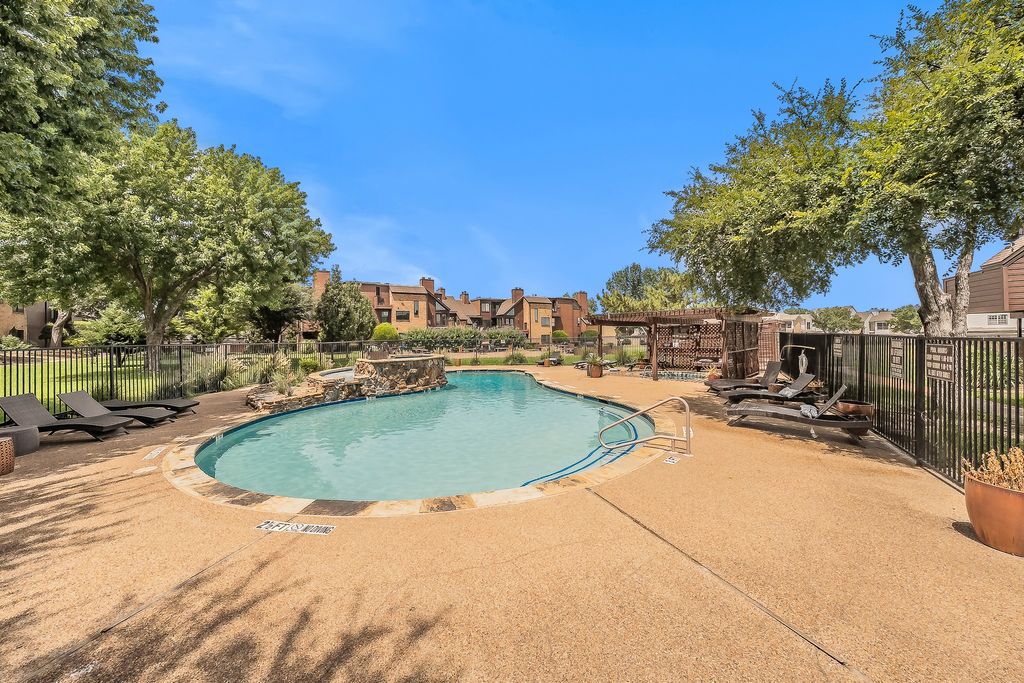 1712 Baird Farm Circle 2205, Arlington, TX 76006 — photo 3