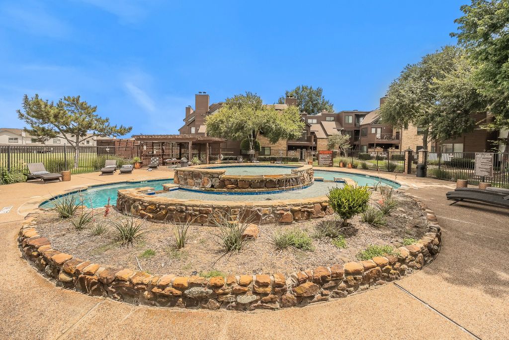1712 Baird Farm Circle 2205, Arlington, TX 76006 — photo 5