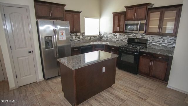 5013 JOE CASTILLO Street, El Paso, TX 79938