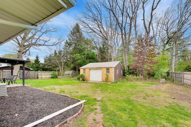 422 Yanke Road, Michigan City, IN 46360