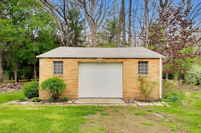 422 Yanke Road, Michigan City, IN 46360