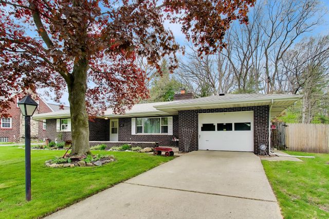 422 Yanke Road, Michigan City, IN 46360