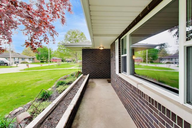 422 Yanke Road, Michigan City, IN 46360