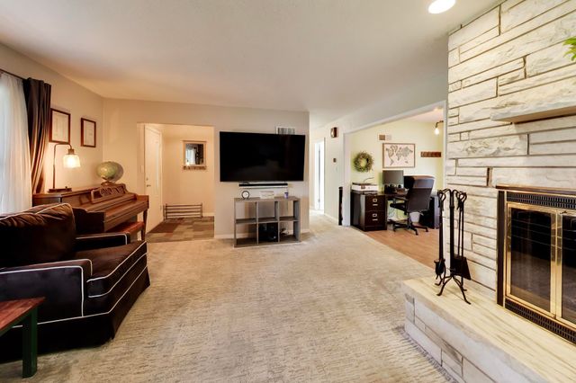 422 Yanke Road, Michigan City, IN 46360