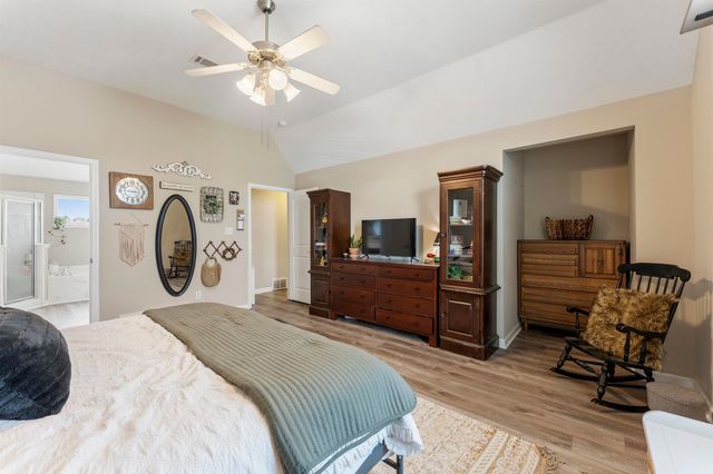 10213 CARLY DR, Lakeland, TN 38002