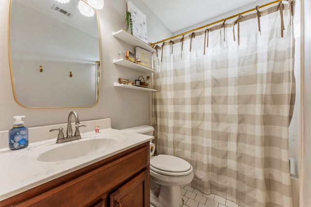 10213 CARLY DR, Lakeland, TN 38002