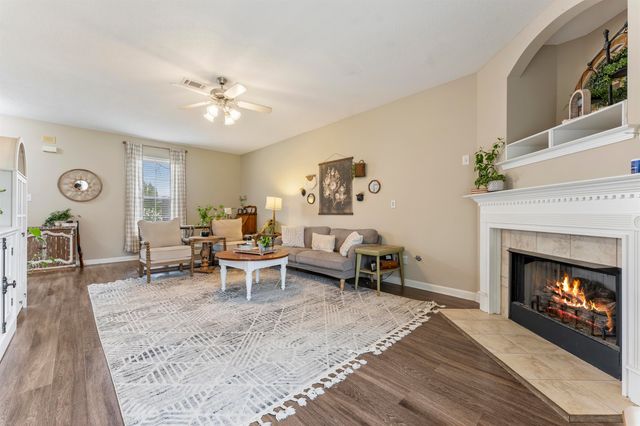 10213 CARLY DR, Lakeland, TN 38002