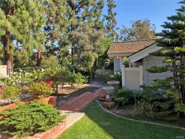 9 Hillgrass, Irvine, CA 92603