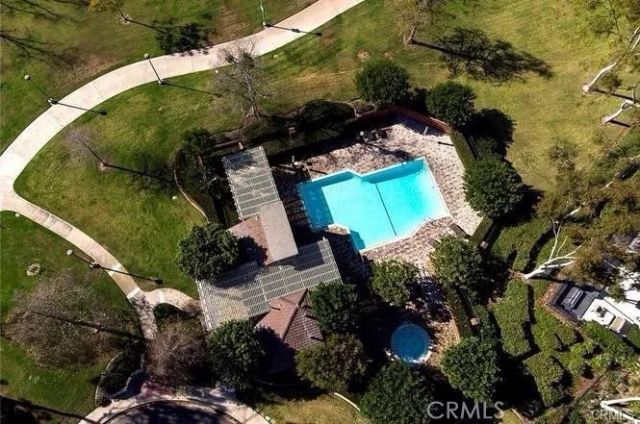 9 Hillgrass, Irvine, CA 92603