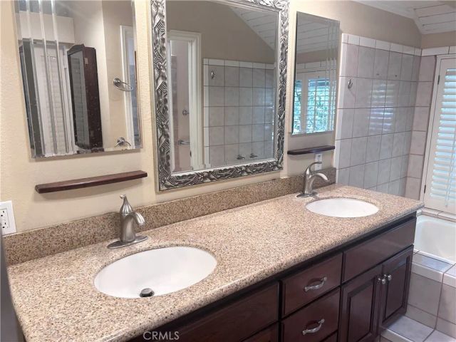9 Hillgrass, Irvine, CA 92603