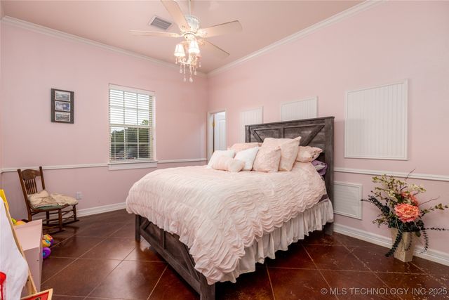 12717 S Chisolm, Caddo, OK 74729