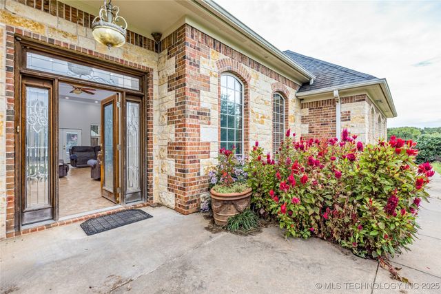 12717 S Chisolm, Caddo, OK 74729