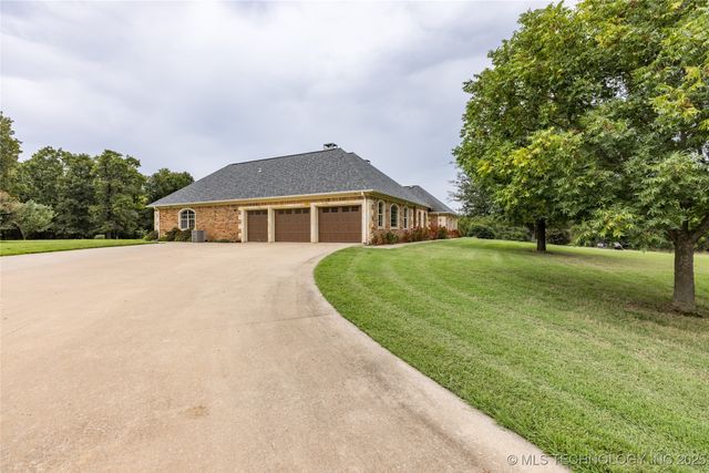 12717 S Chisolm, Caddo, OK 74729
