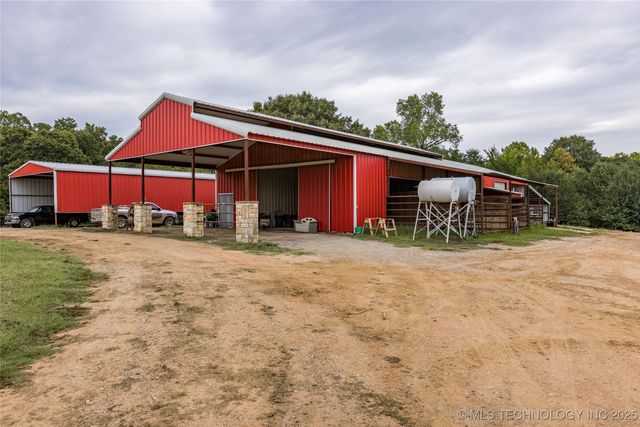 12717 S Chisolm, Caddo, OK 74729