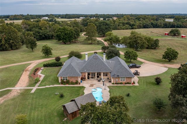 12717 S Chisolm, Caddo, OK 74729