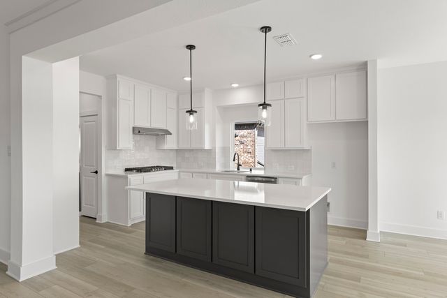 953 Gold Finch Lane, Forney, TX 75126