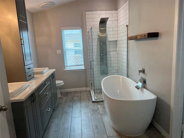 4605 Freeman Drive, The Colony, TX 75056