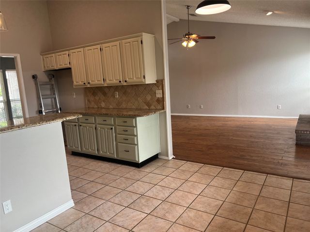 4605 Freeman Drive, The Colony, TX 75056
