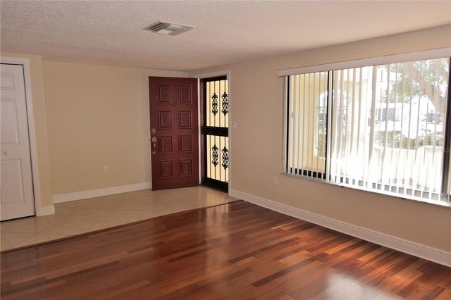 9310 MARK TWAIN LANE, Port Richey, FL 34668