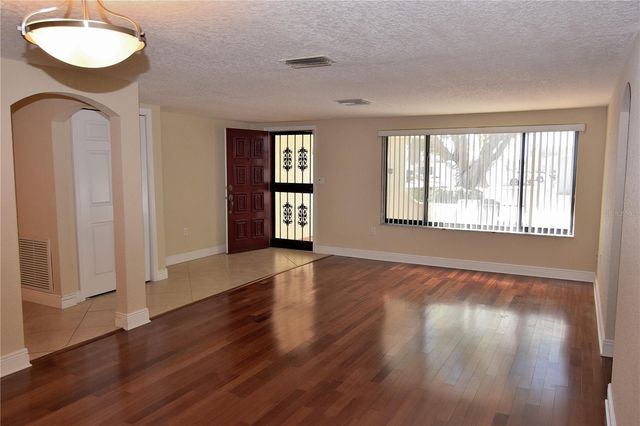 9310 MARK TWAIN LANE, Port Richey, FL 34668