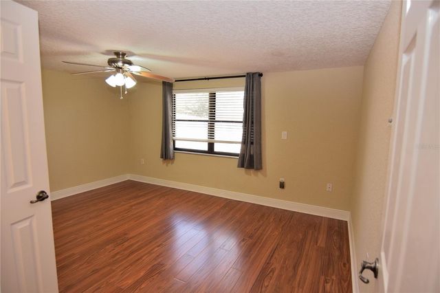 9310 MARK TWAIN LANE, Port Richey, FL 34668