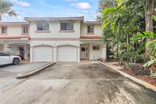 9032 NW 38th Dr 8, Coral Springs, FL 33065
