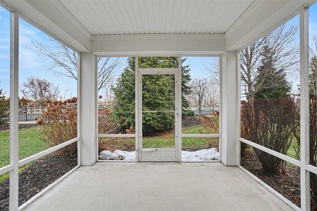 920 W Savidge Street 6, Spring Lake, MI 49456