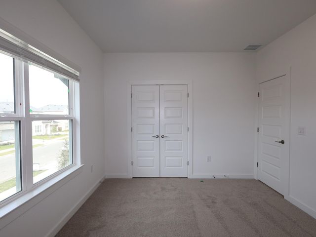 2036 Lolo LN, Leander, TX 78641