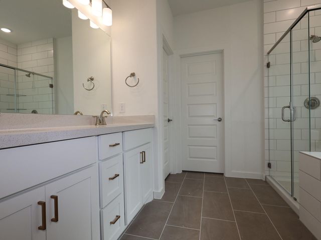 2036 Lolo LN, Leander, TX 78641