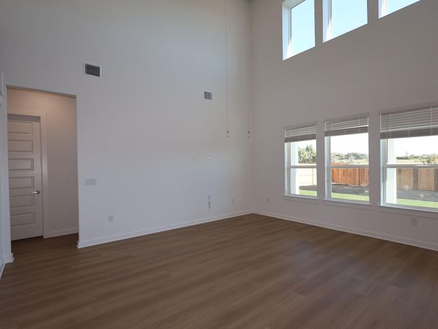 2036 Lolo LN, Leander, TX 78641