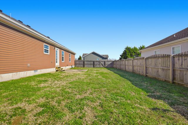 91 Creek Chase Rd, Manchester, TN 37355