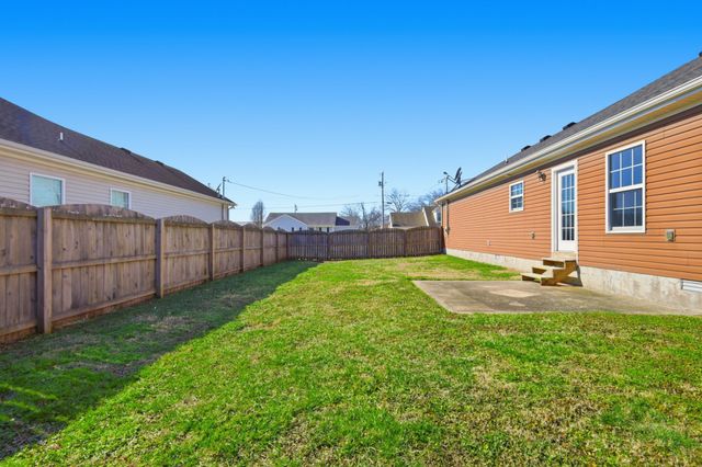 91 Creek Chase Rd, Manchester, TN 37355