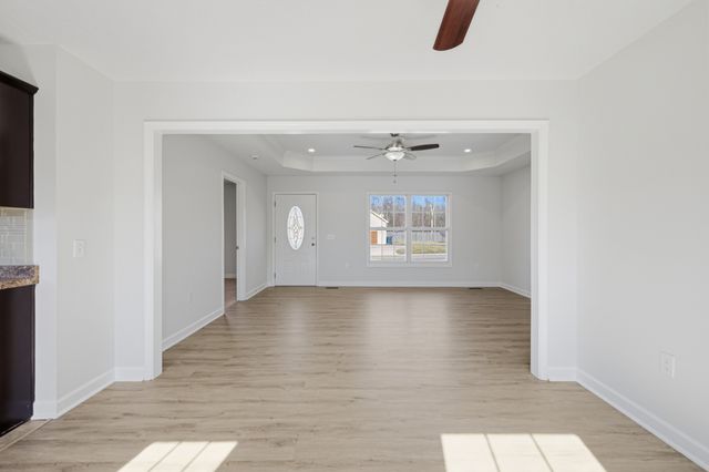 91 Creek Chase Rd, Manchester, TN 37355