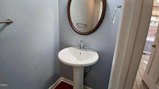 3504 E Jameson Road, Raleigh, NC 27604