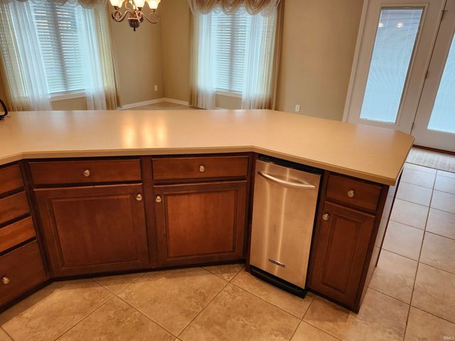 4404 Baldwin Court, Evansville, IN 47725